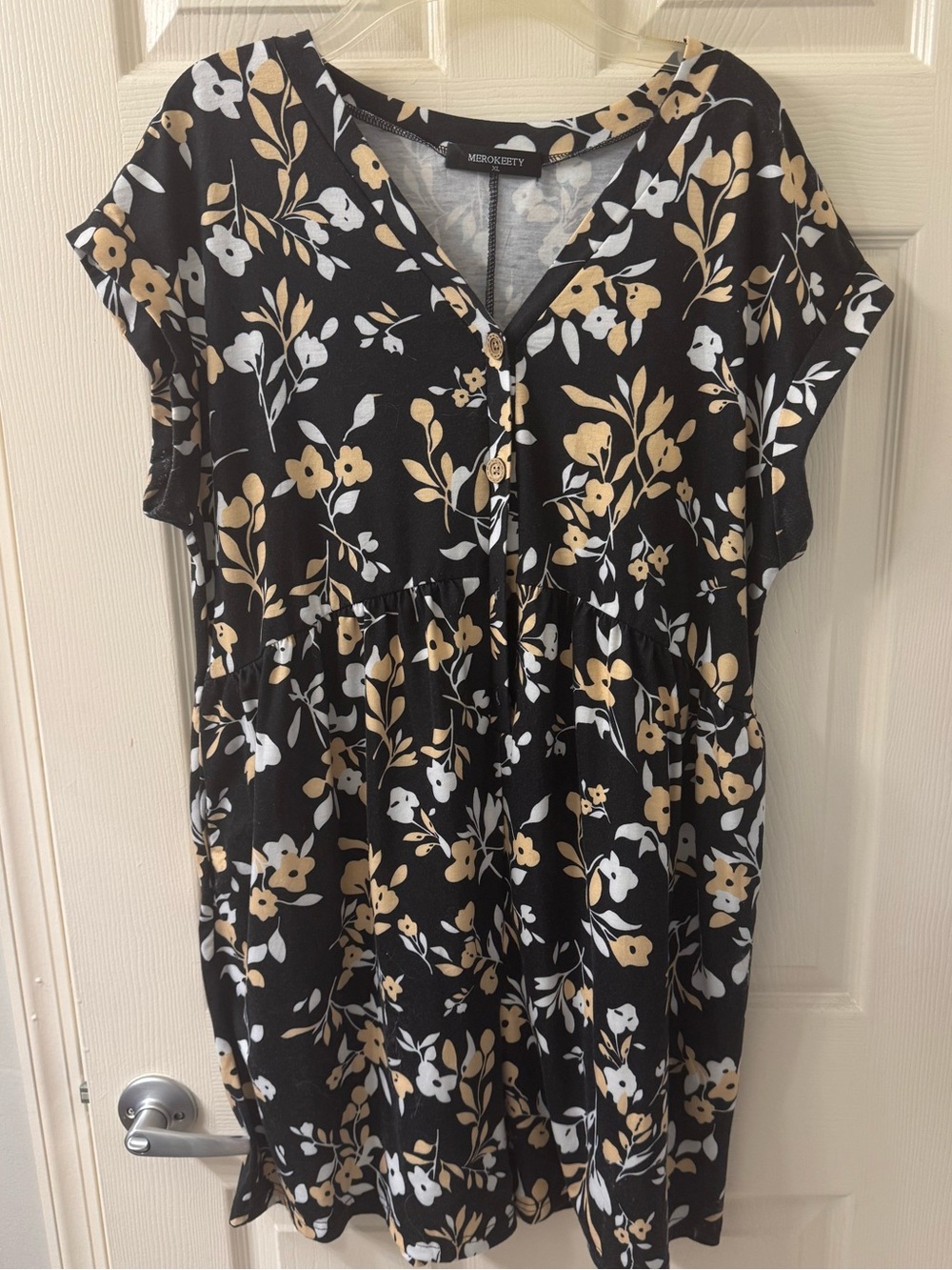 Black Floral V-Neck Button Front Romper